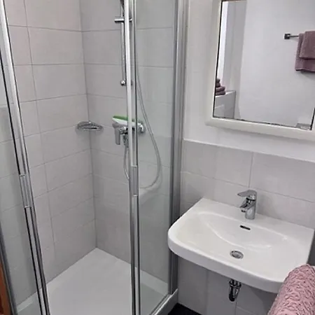 Doris Mit Hallenbad Und Sauna By Monicare Apartamento Seefeld in Tirol